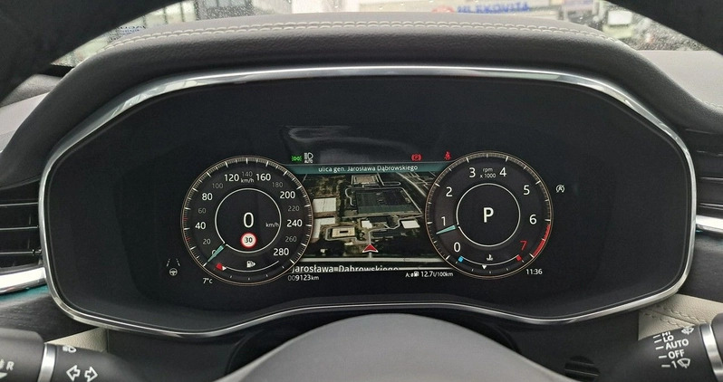 Jaguar F-Pace cena 329000 przebieg: 12000, rok produkcji 2022 z Supraśl małe 781